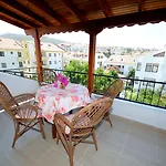 Kaya Aparthotel 4*